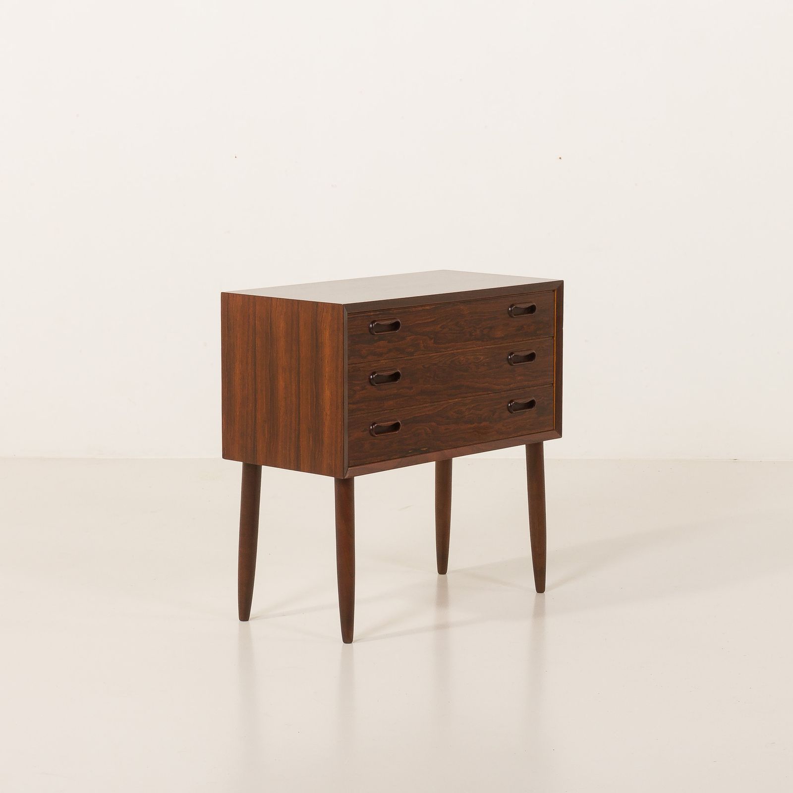 Small Danish Rosewood Dresser, 1960s photo vinterior