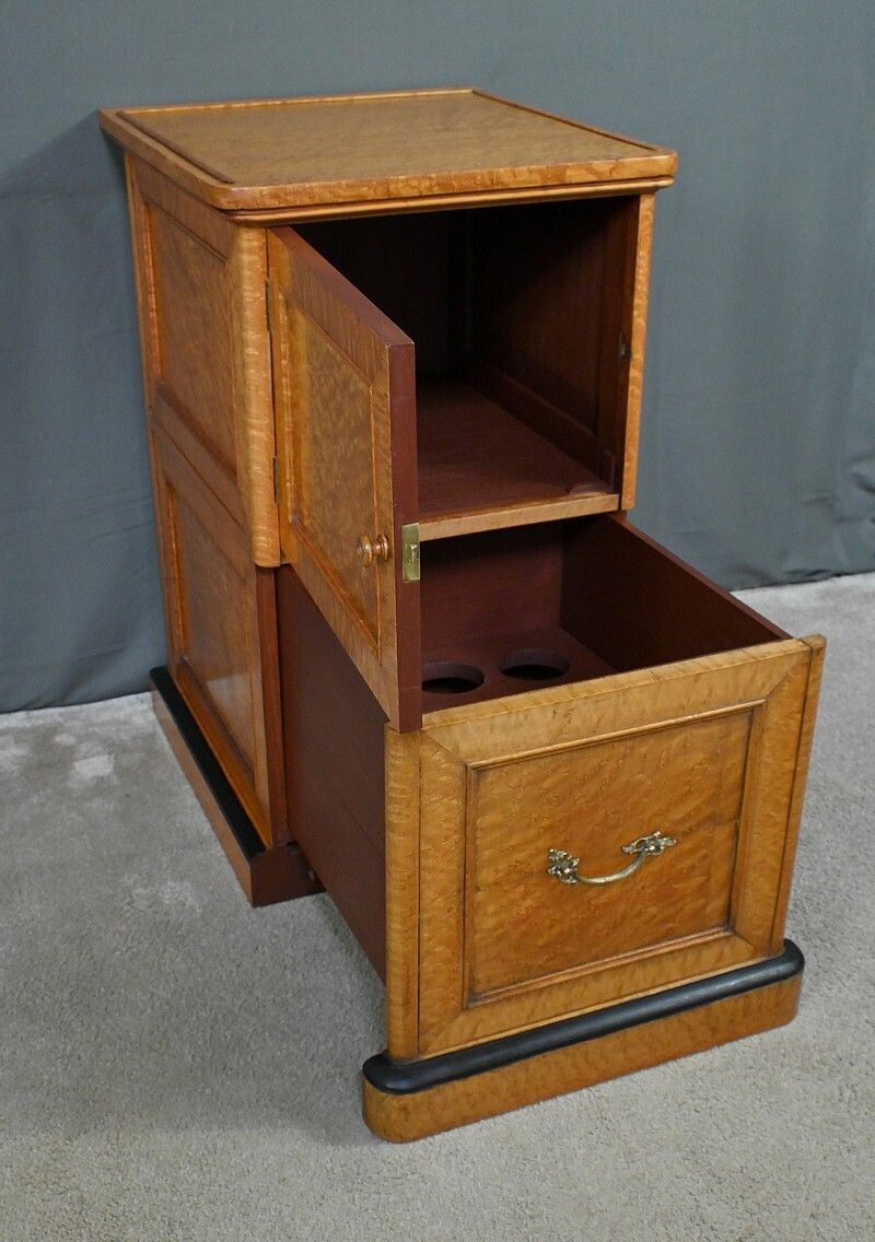 photo vintage Mini Bar In Speckled Maple Burl – Late 19th Century