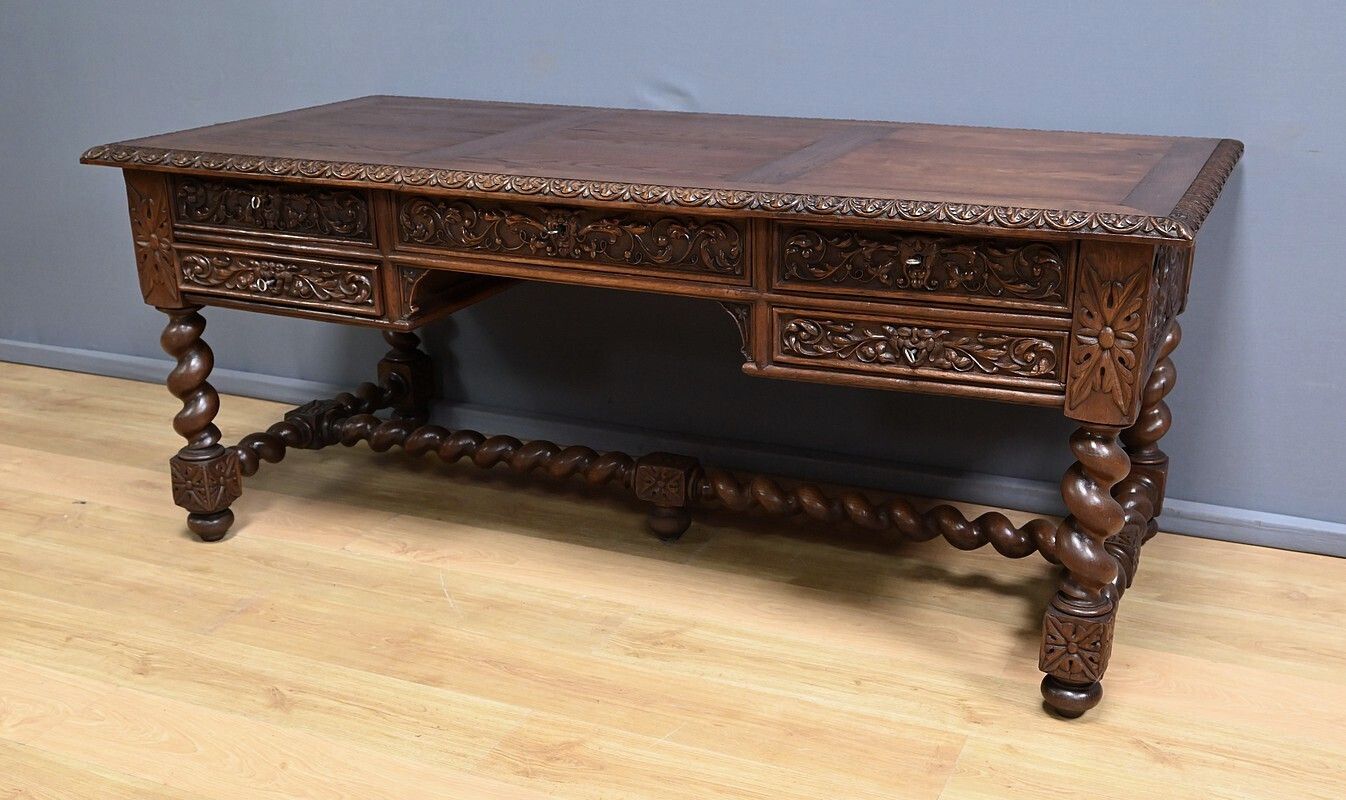 Oak Desk, Neo Gothic Style – Late 19th Century