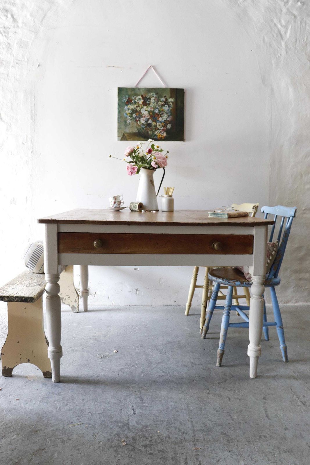 Lovely Large Rustic Pine Farmhouse Cream Painted Kitchen Table With Two Cutlery Drawers