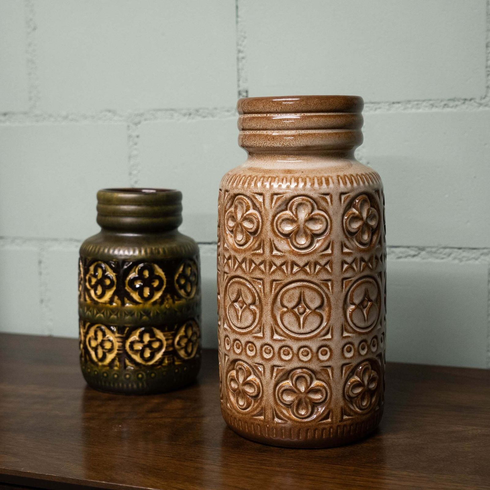 W. German Pottery Vase In Light Brown "Foligno" Decor   Form 289 27   Scheurich   C1970s photo 72.0