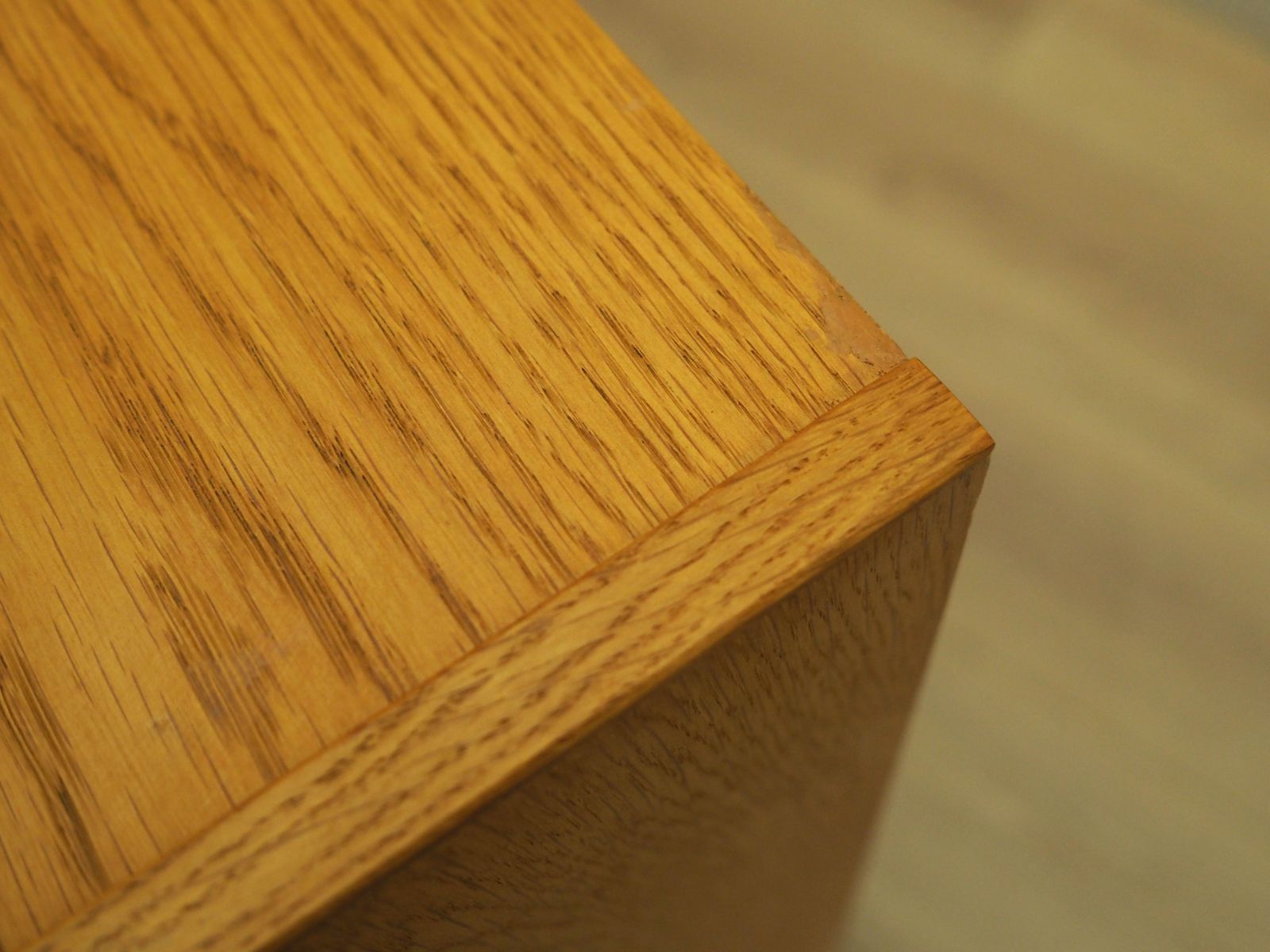 photo buy Ashouten Kast, Deens Design, Jaren 1960, Productie: Denemarken