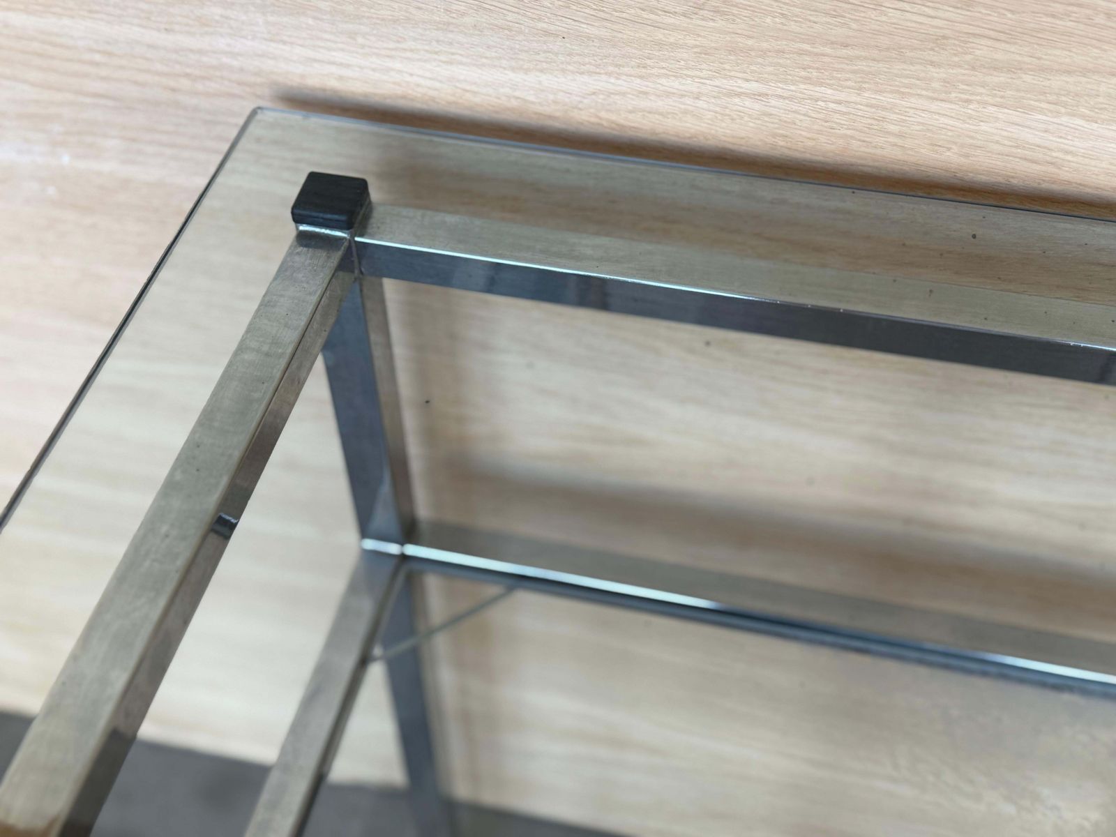 Paire de tables d'appoint italiennes mid-century modern en chrome, vers 1970 photo vintage