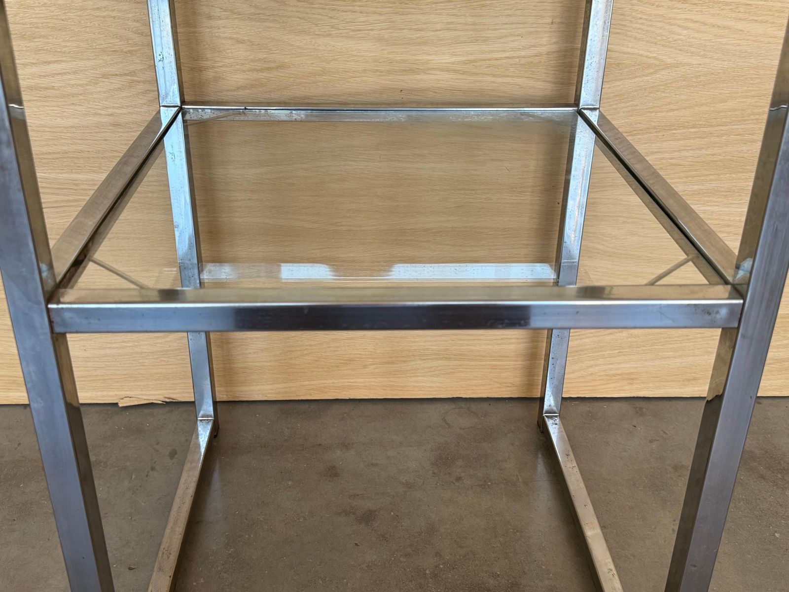 photo furniture Paire de tables d'appoint italiennes mid-century modern en chrome, vers 1970