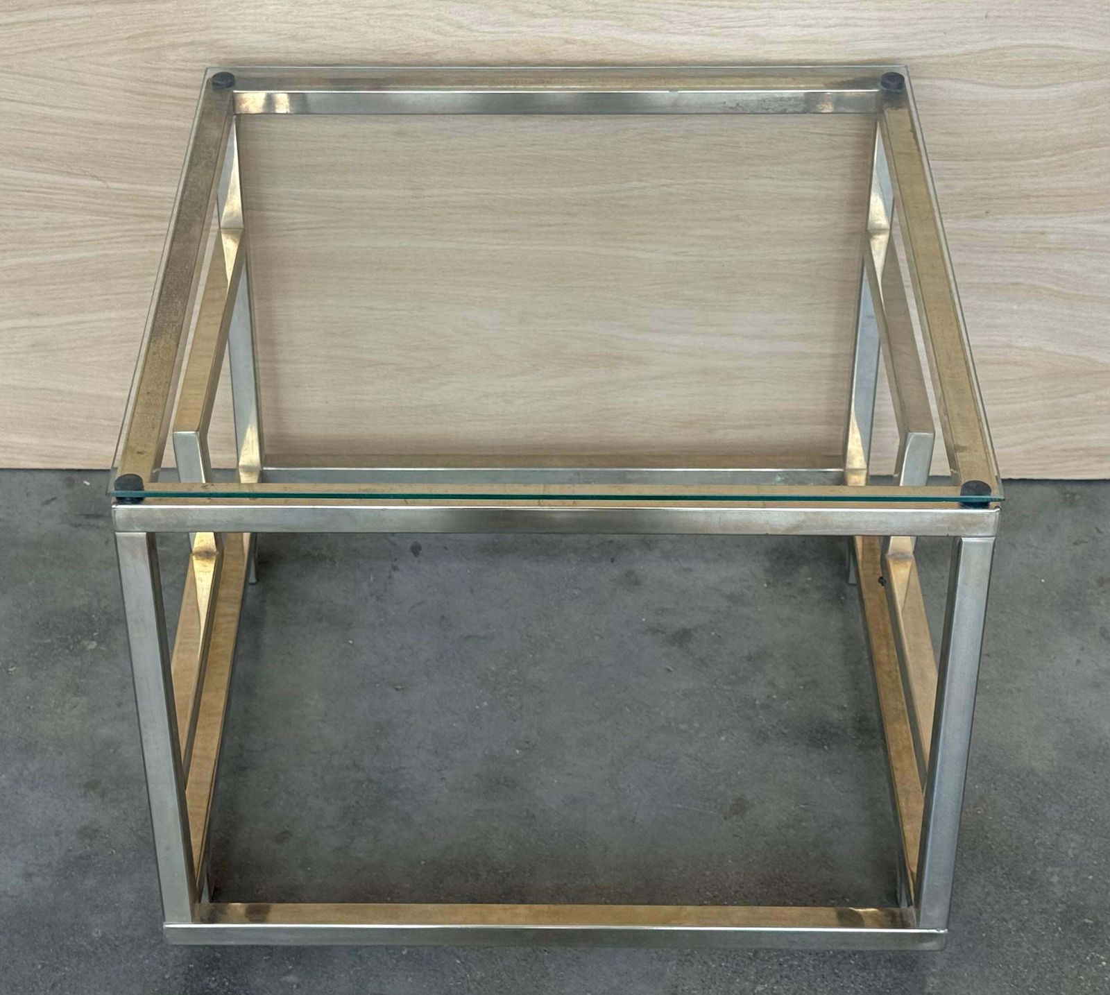 Paire de tables basses carrées en laiton et verre, italiennes, années 1970 photo vinterior