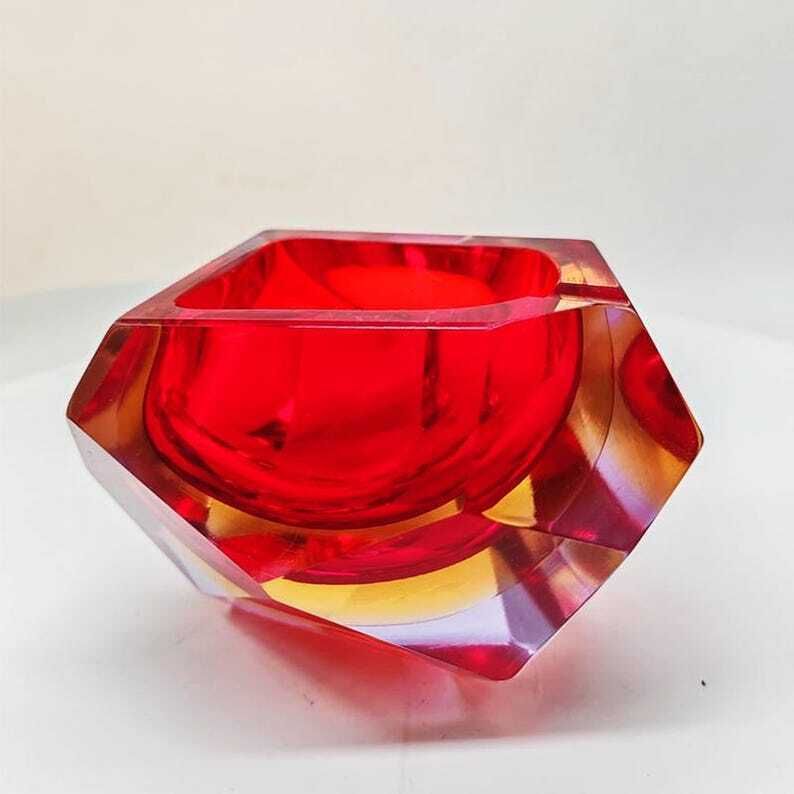 1960s Rare Asymmetric Square Ashtray Or Catch All In Murano Glass By Flavio Poli For Seguso. Made In Italy. photo Home Decor