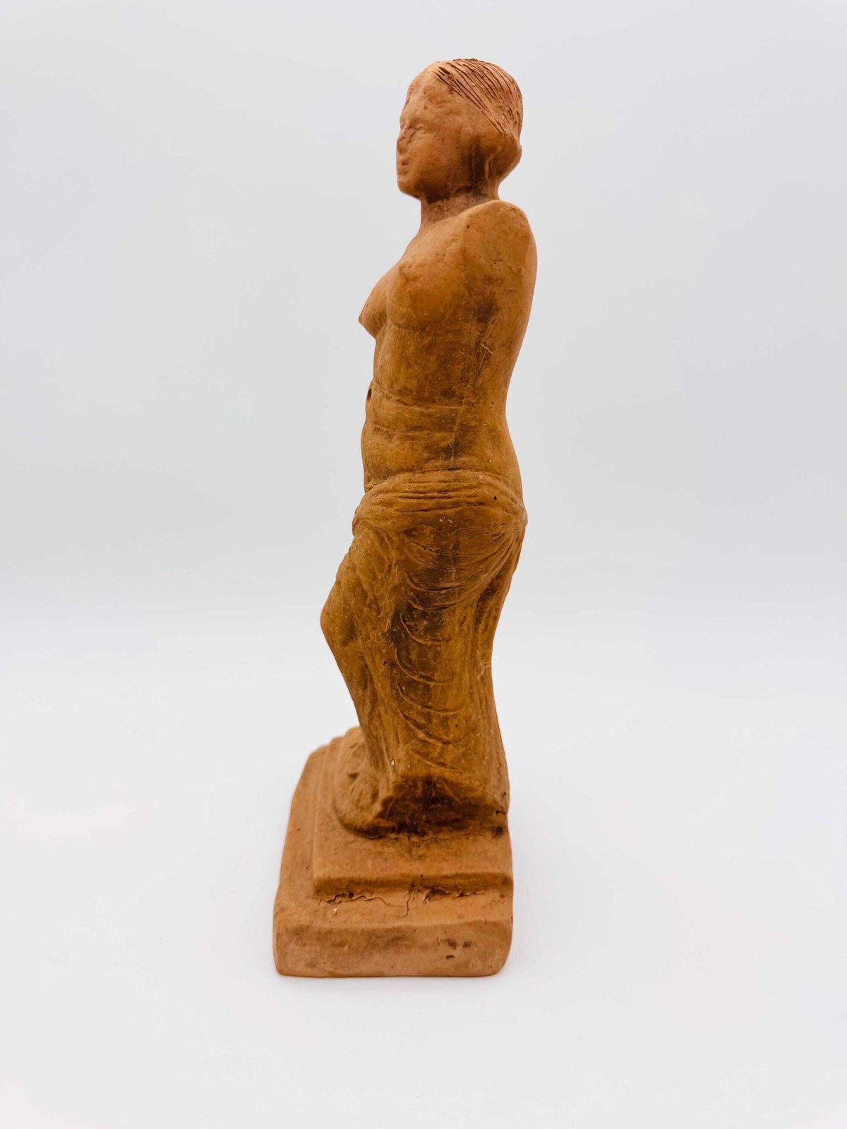 Small Terracotta Venus Ornament, Garden Godess Figurine, Nude Woman Figure photo vinterior