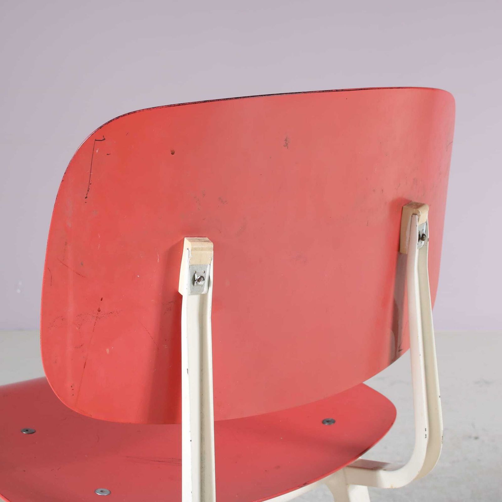 1950s Revolt Chair By Friso Kramer For Ahrend De Cirkel, Netherlands photo vintage