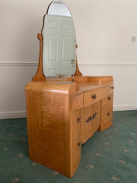 photo for sale Original Elegant Mid Century Bedroom Furniture Suite
