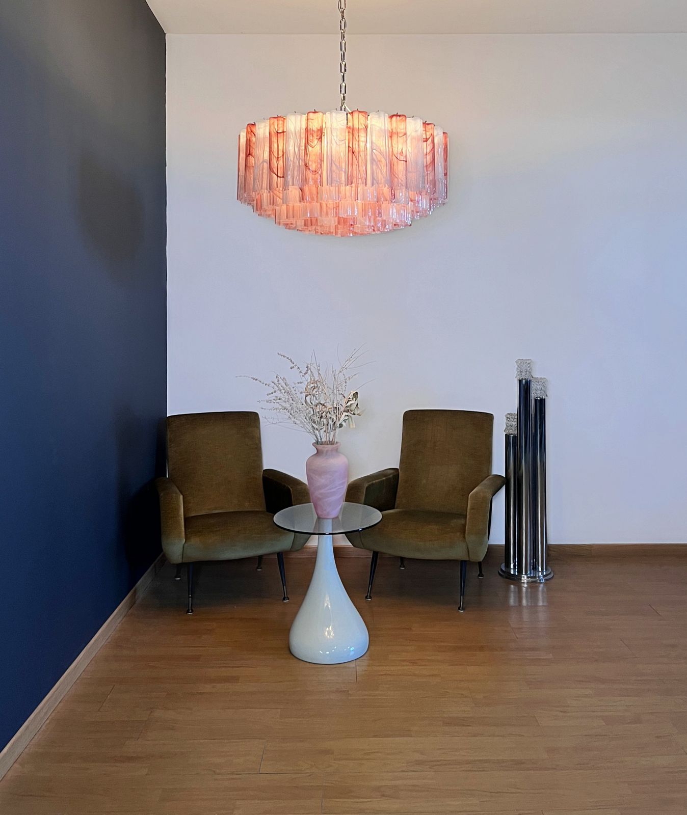 photo furniture Large Murano Glass Chandelier  101 Pink And White Alabaster Glass Tube