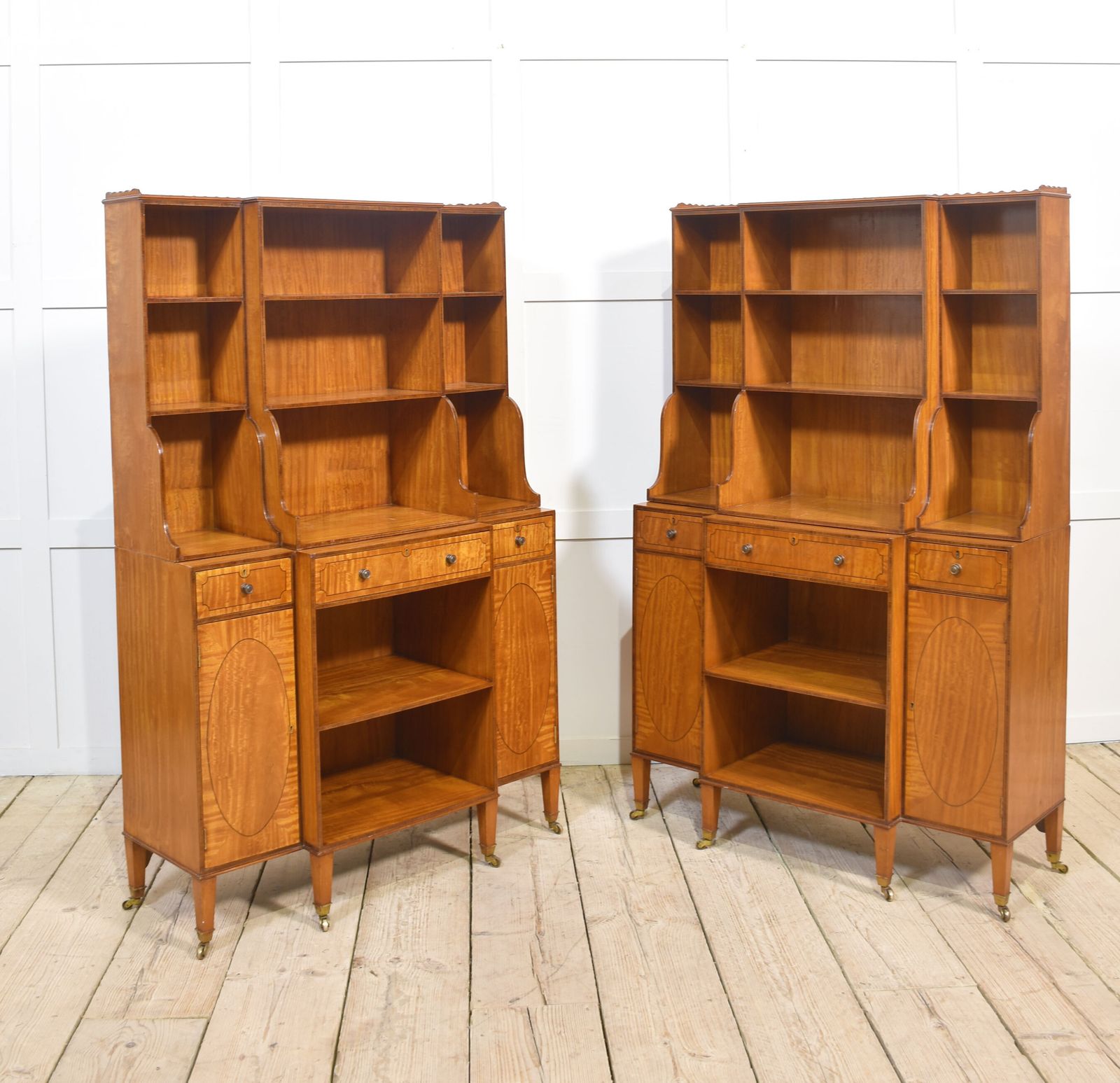 photo vinterior Pair Of Satinwood Crossbanded Open Breakfront Waterfall Bookcases
