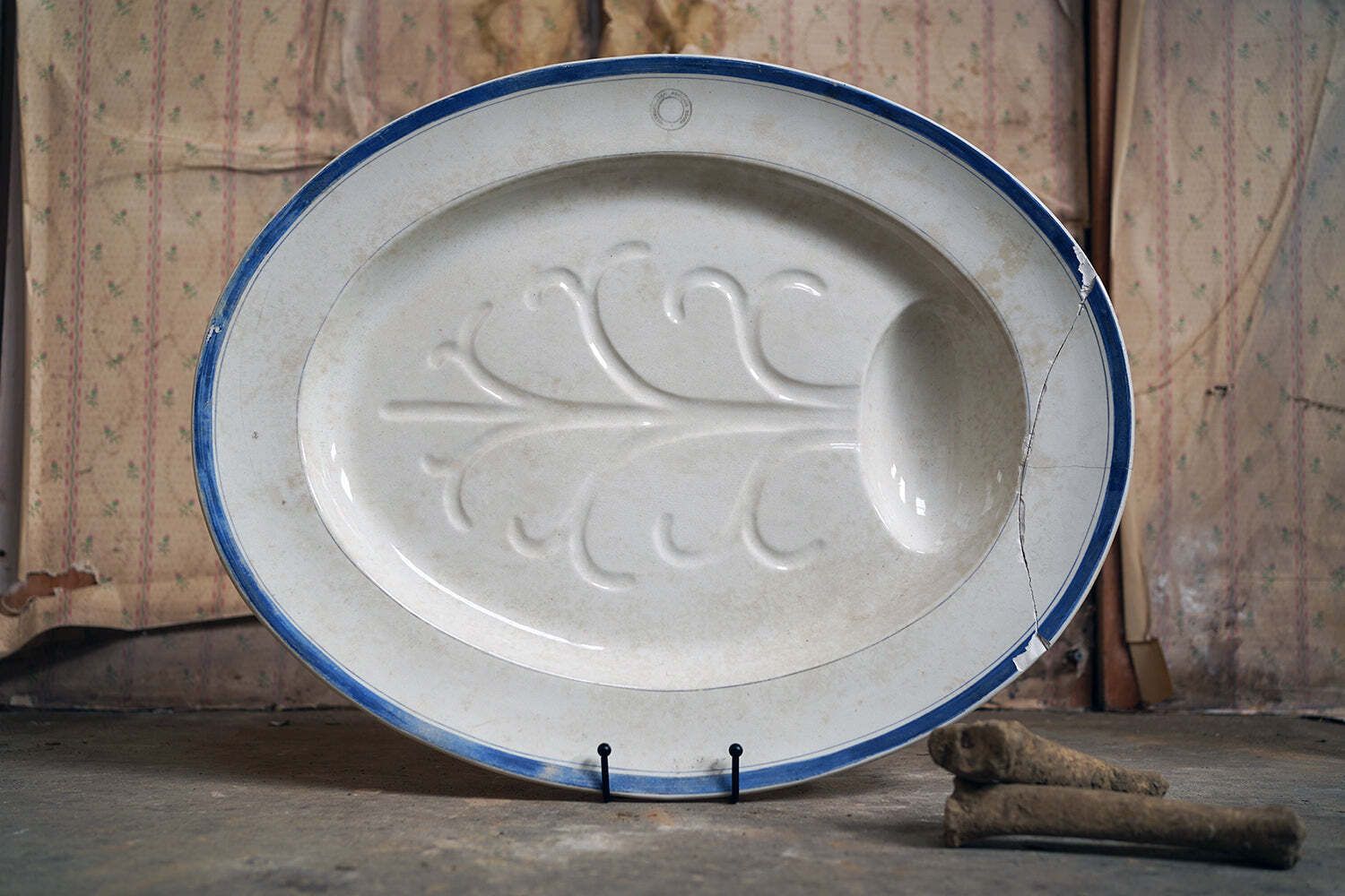 A Rare & Large Victorian Meat Platter; The Metropolitan Asylum Board; By Edge Malkin & Co C.1880 photo furniture