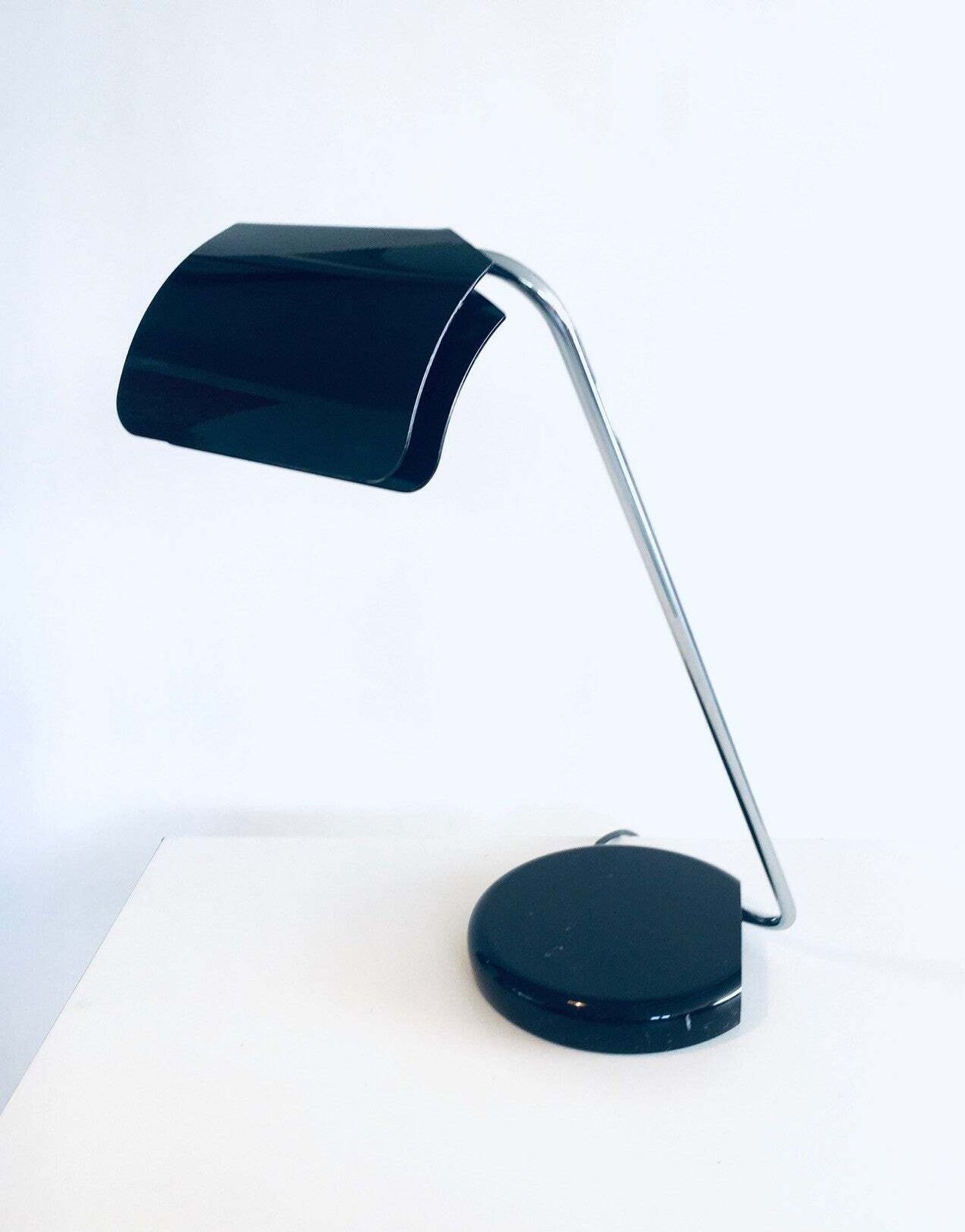 Postmodern Design Tegola Desk Lamp By Bruno Gecchelin, Italy 1980's