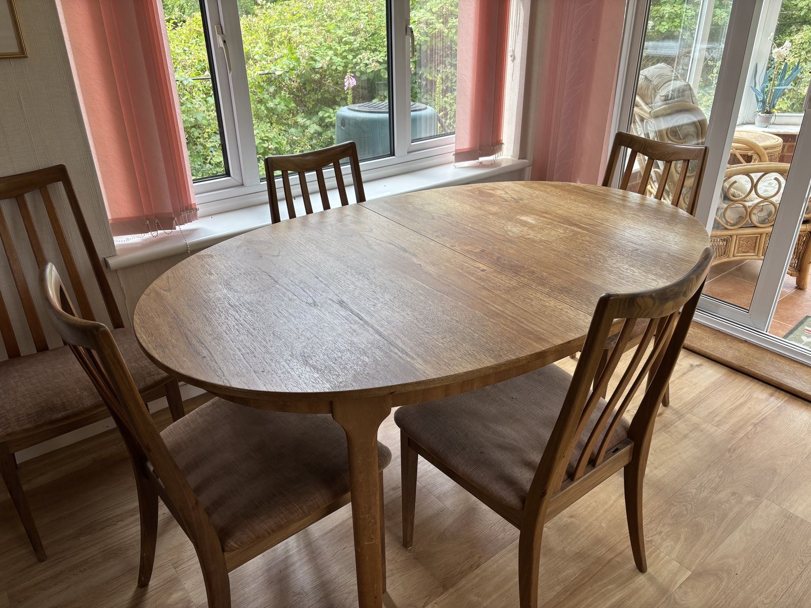 Mid Century Wood Table (Extendable W/ Internal Leaf ) With 6 Dining Chairs photo vinterior