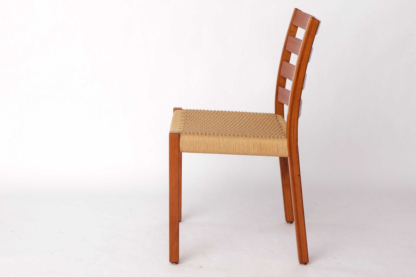 1 Van 2 Niels O. Møller Stoelen Model 408 – Teakhouten Deense Mid Century Vintage Eetkamerstoel photo 532.0