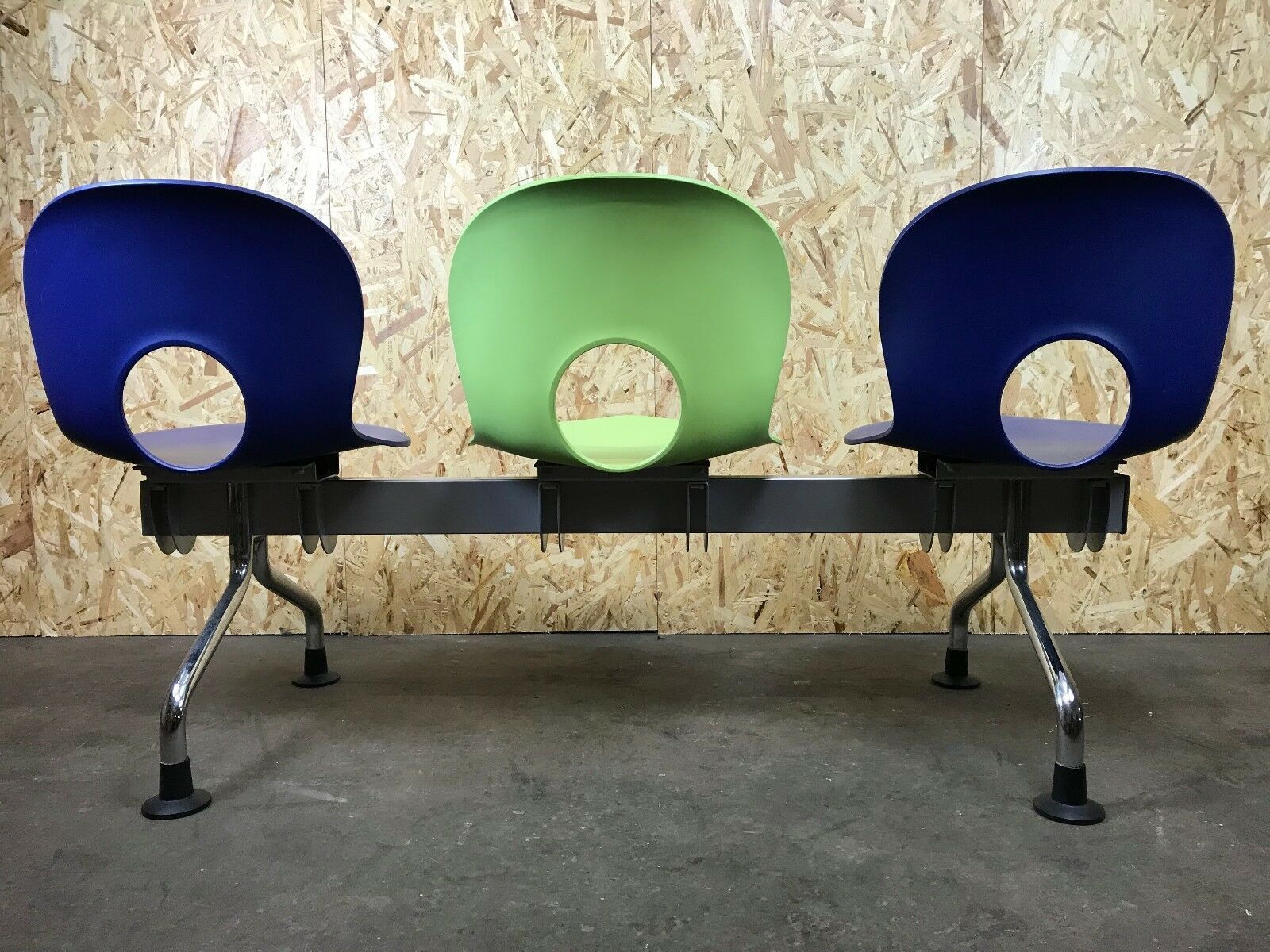 photo furniture 3 Seater Bench Paul Barbieri Oliva Rexite 3 Seater Chair Waiting Bench Chrome Italy