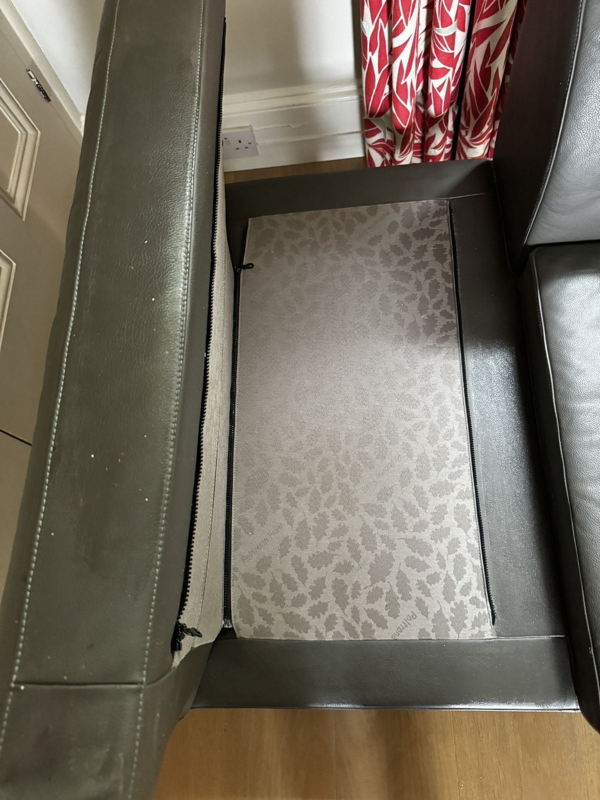 Rare Poltrona Frau “Kennedee” 3 Seat Sofa – In Gunmetal Grey “Pelle Frau” Leather photo 3800.0