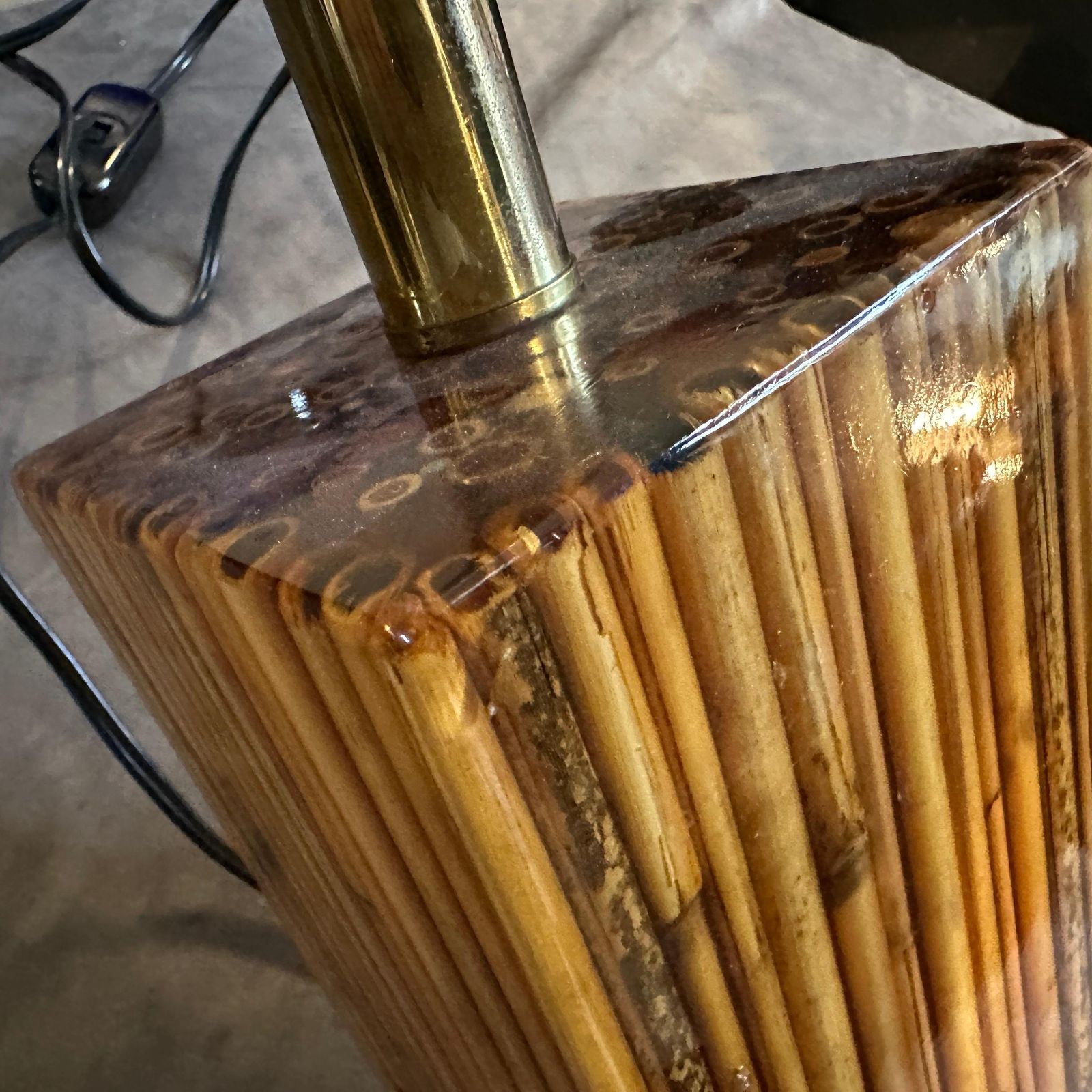 1960s Mid Century Modern Riccardo Marzi Bamboo Resin Italian Table Lamp photo vinterior