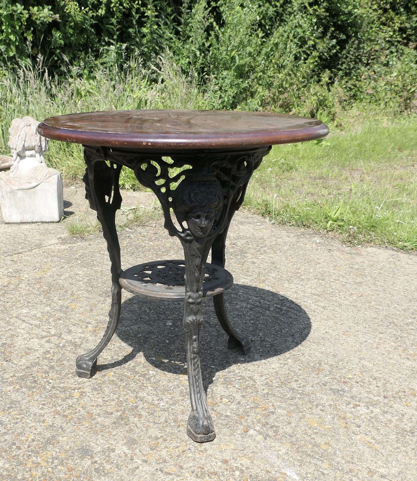 A Traditional Britannia Pub Table photo furniture