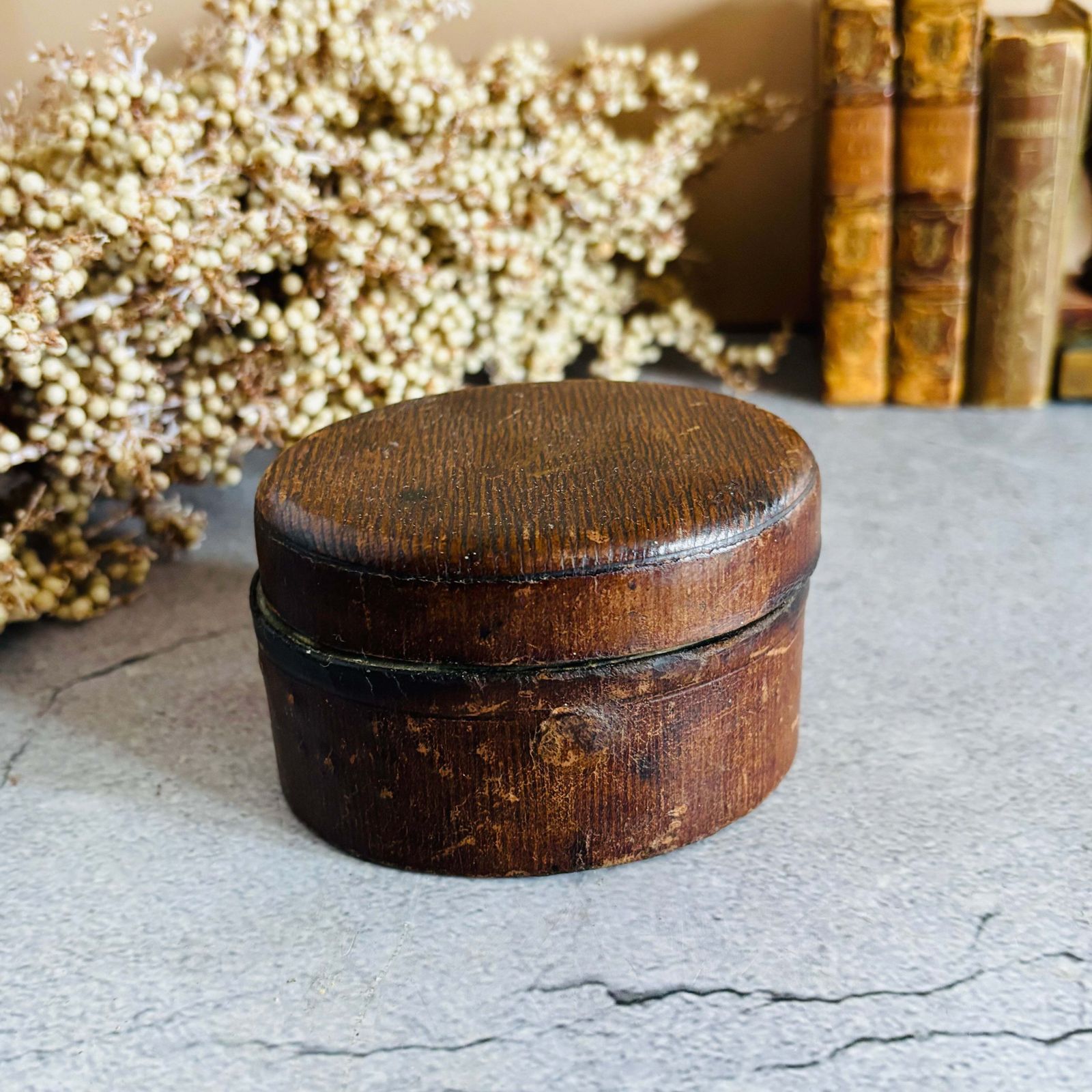 Large Victorian Oval Leather Covered Traveling Inkwell photo buy