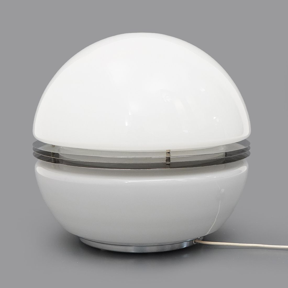 White Glass Table Lamp By Enrico Tronconi For Tronconi, 1970s photo Lighting