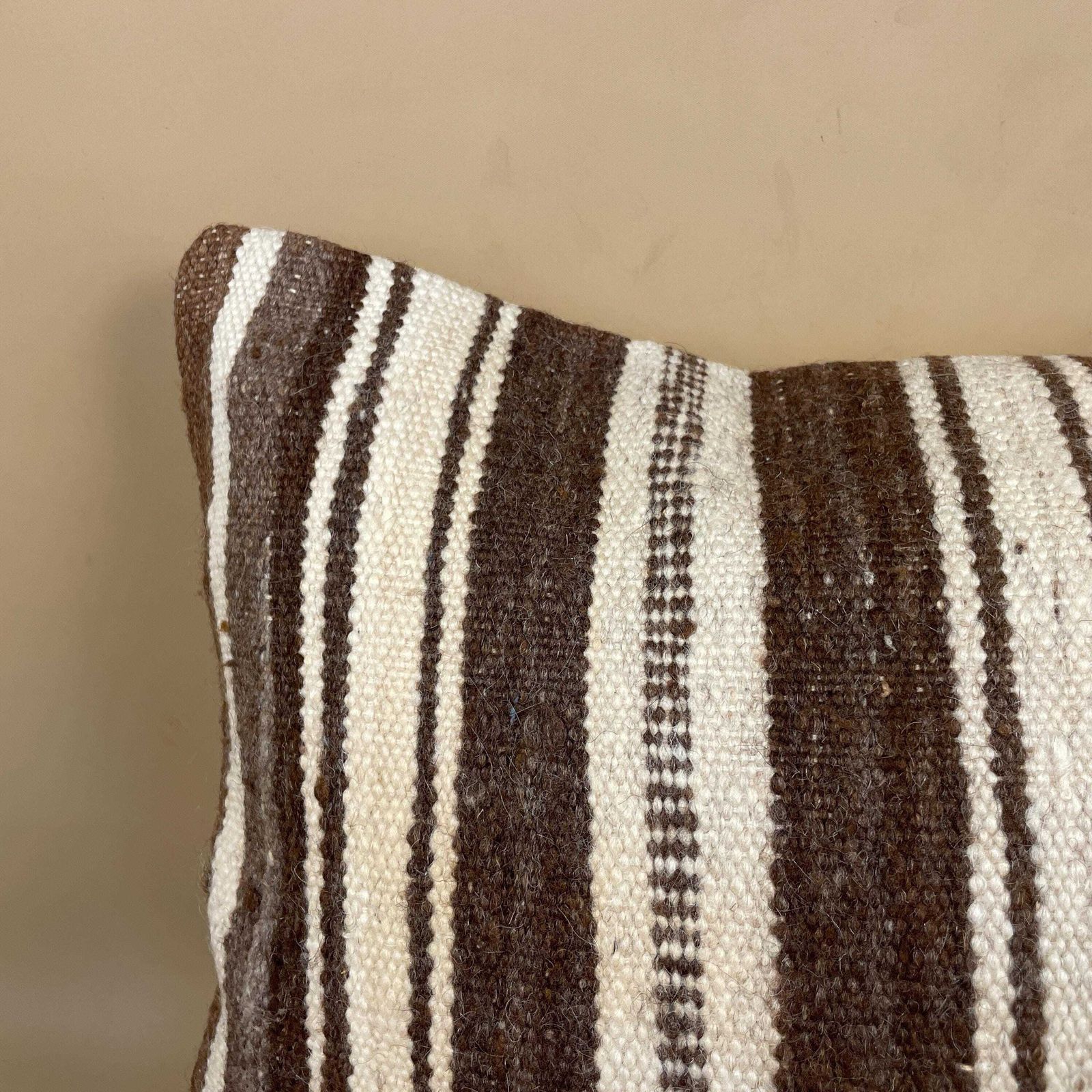 Moroccan Kilim Cushion Carpet Pillow Feather Handmade 60x40cm Striped Feather Filled Handwoven Brown Beige Traditional Rectangle photo furniture