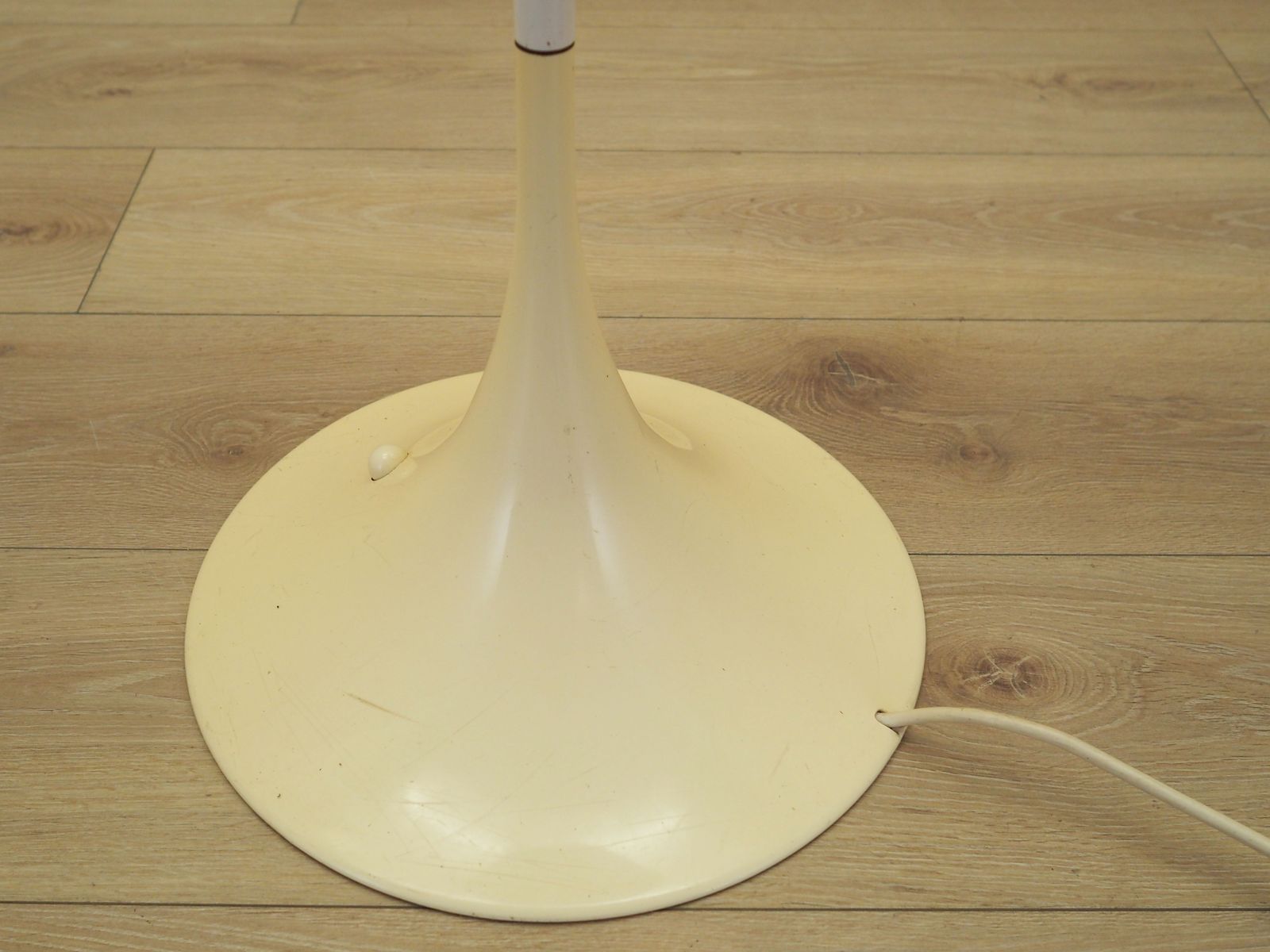 photo for sale Floor Lamp Panthella, Danish Design, 1970s, Manufacturer: Louis Poulsen, Designer: Verner Panton