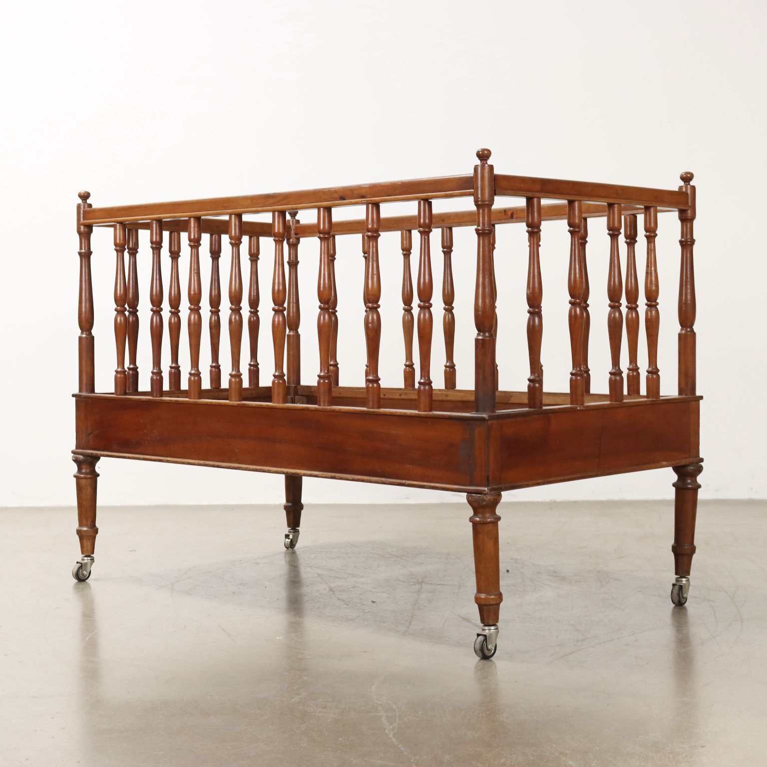 Antique Small Bed Umbertino Walnut Italy Late XIX Century photo vinterior
