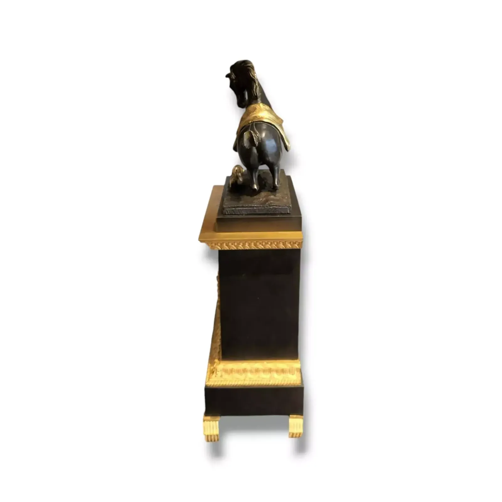 photo vinterior Empire Clock In Representing A Horse And A Dog In Gilt Bronze, 19th Century