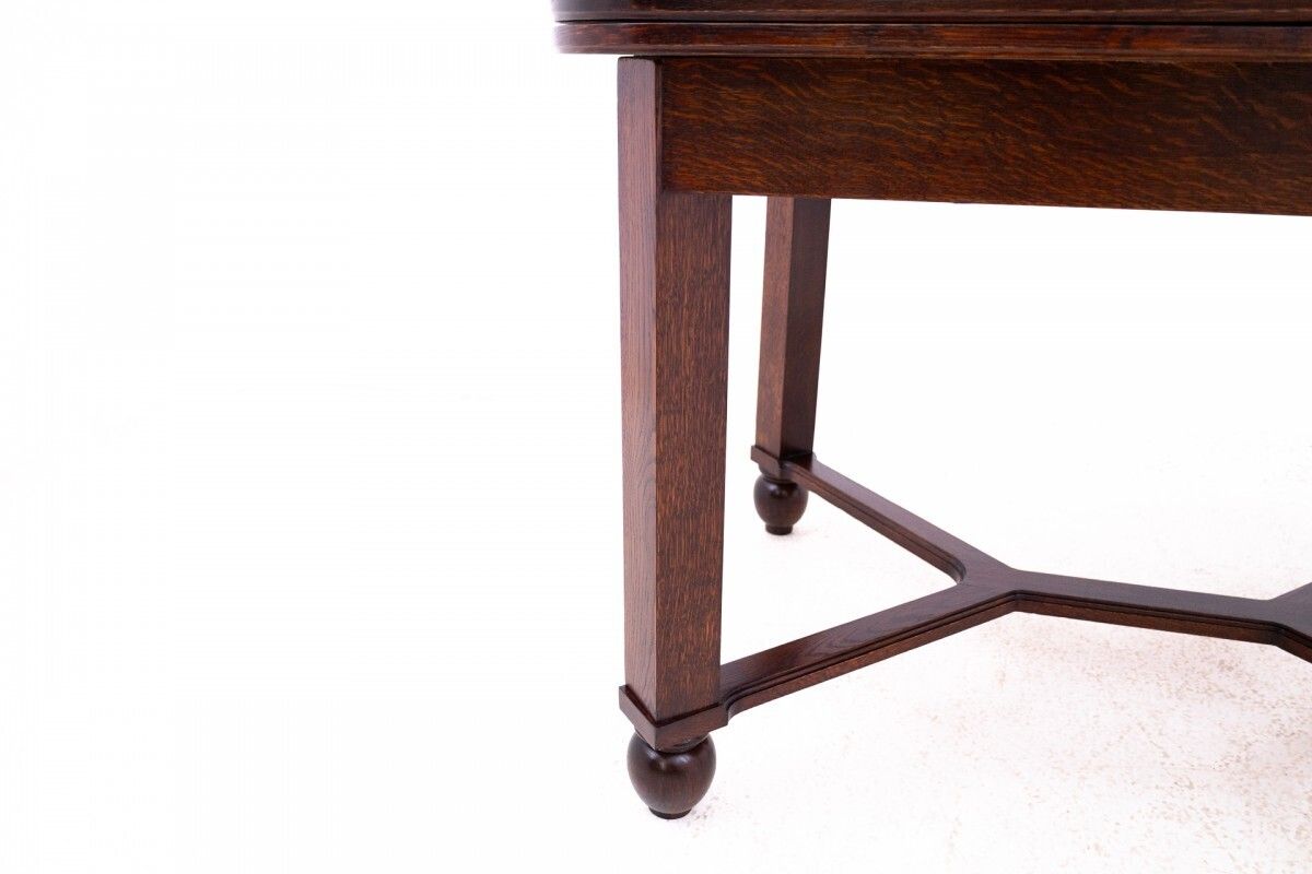 Art Nouveau Table With Chairs From The 1930s, Poland. After Renovation. photo vinterior