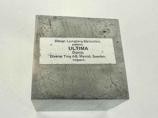 Mid Century Modern Swedish Ultima 7 Ashtray By Holger Bäckström & Bo Ljungberg For Diverse Ting Ab, 1960s photo vinterior