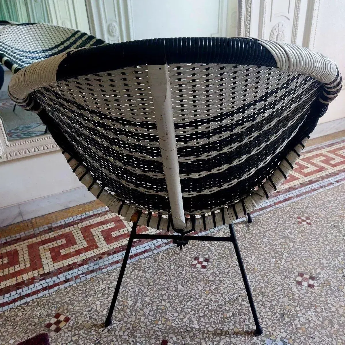 1950s Pair Of Black & White Woven Vinyl Satellite Lounge Chairs photo vinterior
