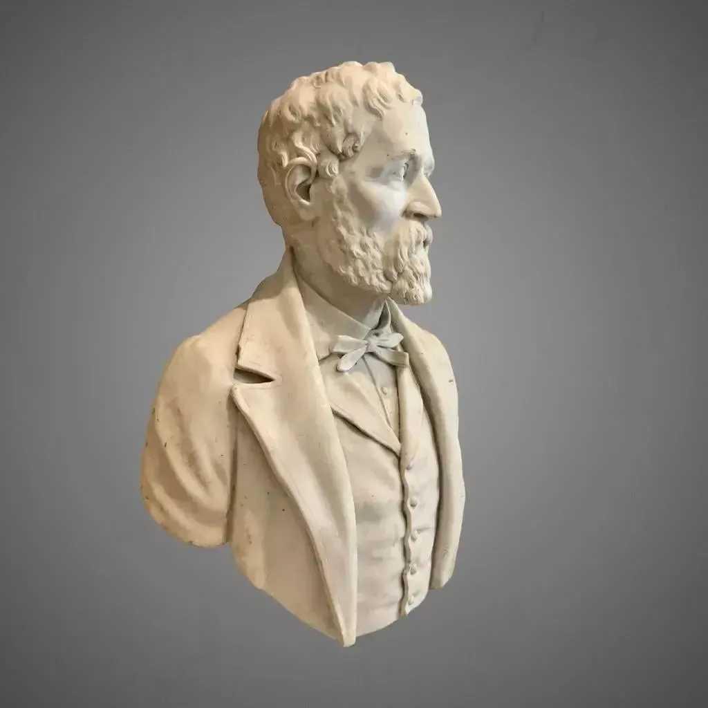photo furniture 19th Century Bust Of An Aristocrat In Marble By Joseph Vallet (1841 1920)