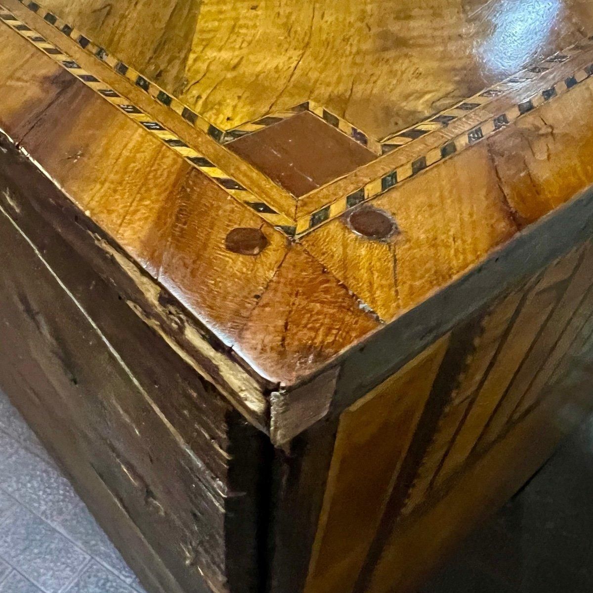 18th Century Chest Of Drawers From Italy photo Furniture