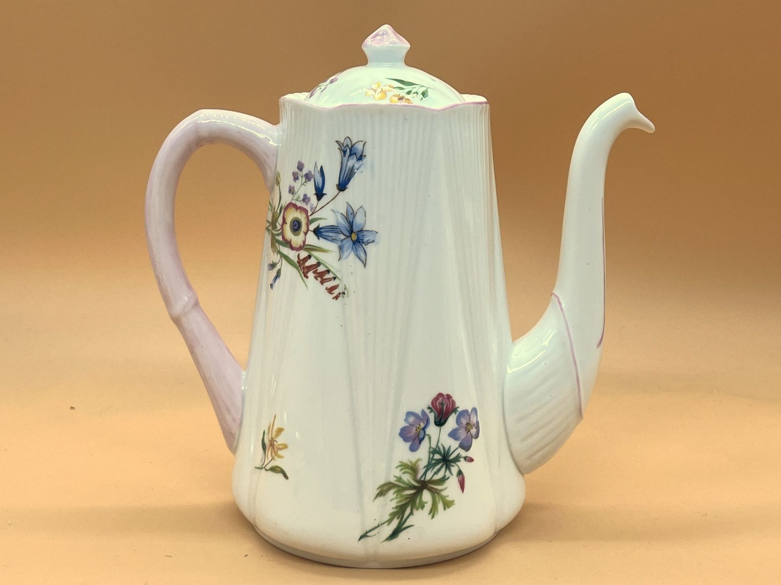 Vintage Shelley China Wild Flowers Design Dainty Shape With Pink Trim 1.25 Pint Capacity Coffee Pot. 13668. photo buy