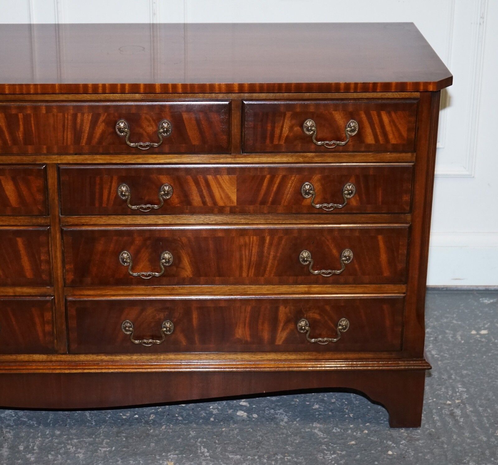 Stunning Vintage Bevan Funnel Hardwood Sideboard Bank Of Drawers photo buy