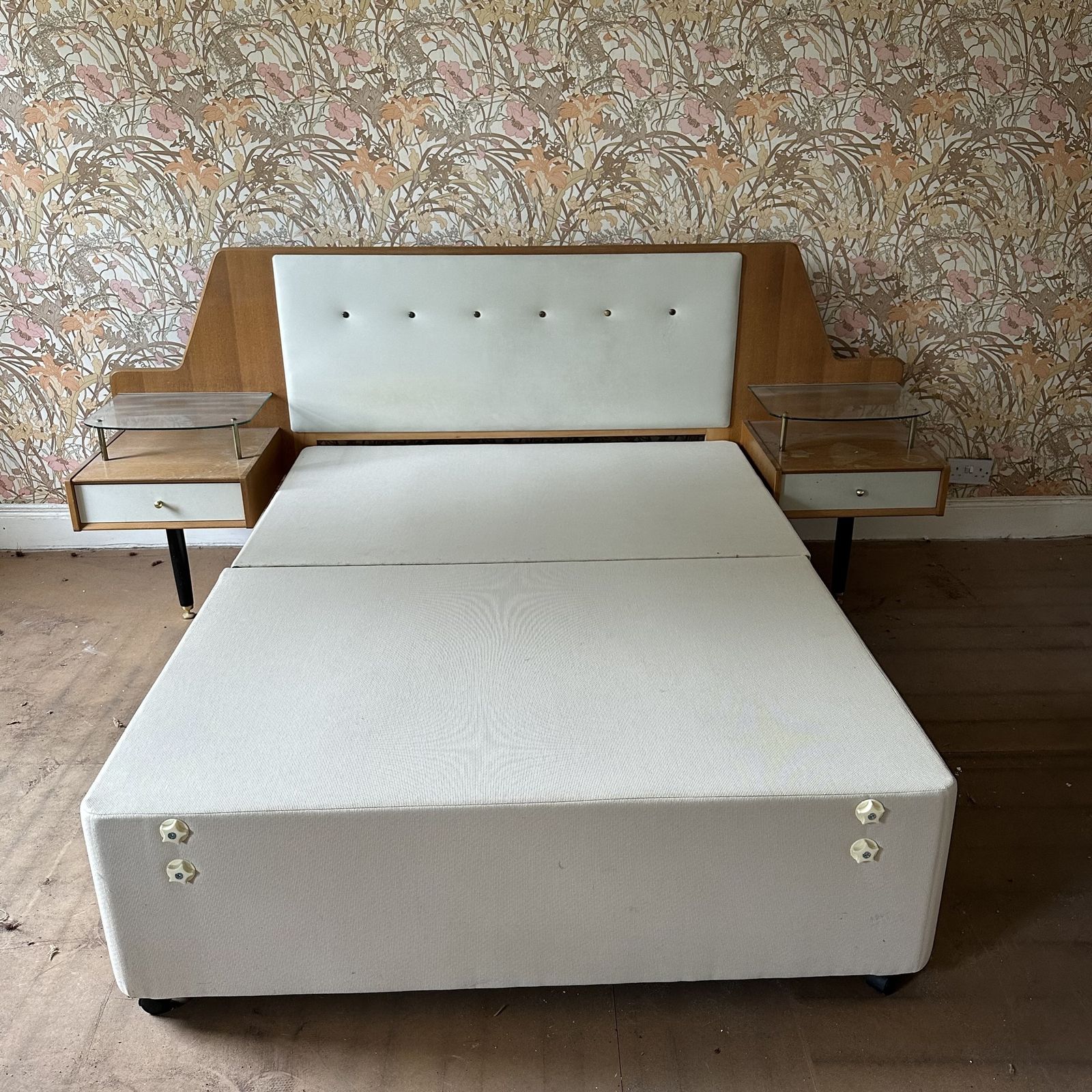 G Plan Bedroom Set, Mid 20th Century photo furniture