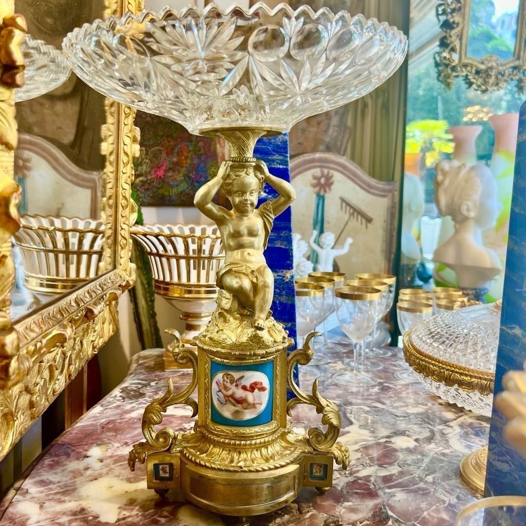 19th Century Cut Crystal Bowl On A Gilt Bronze Pedestal With Putti Motifs photo vinterior