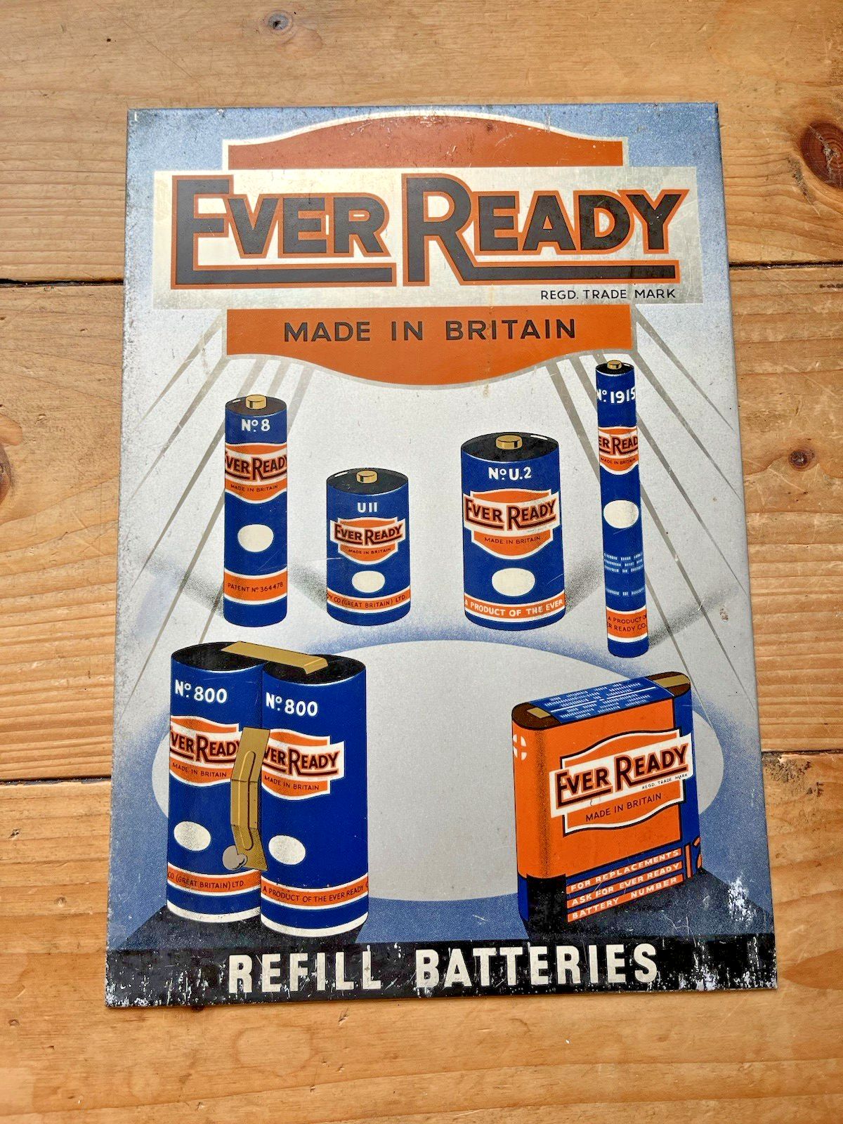 photo vinterior Rare 1930's Ever Ready Batteries Tin Sign Advertising Shop Window Showcard Stand