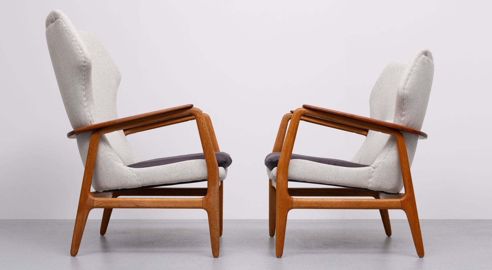 Aksel Bender Madsen Karen Pair Wingback Chairs Bovenkamp Holland 1960