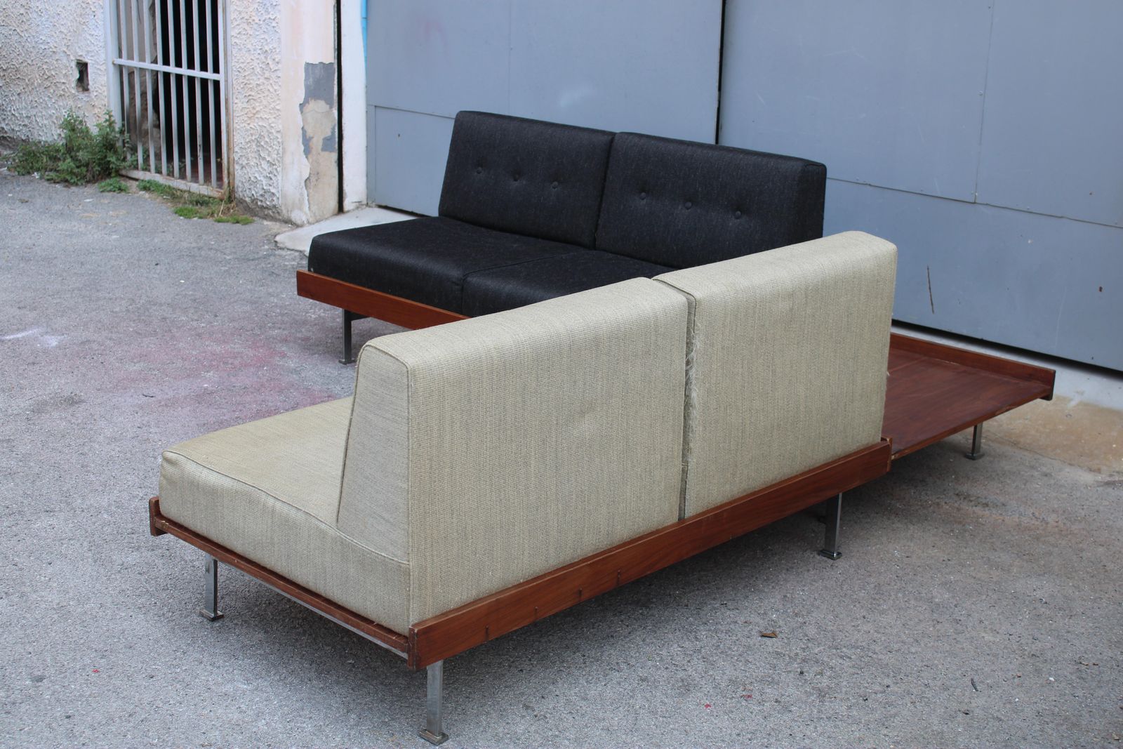 photo furniture Saporiti George Nelson Herman Miller Style 1950 Italia Modular Sofa