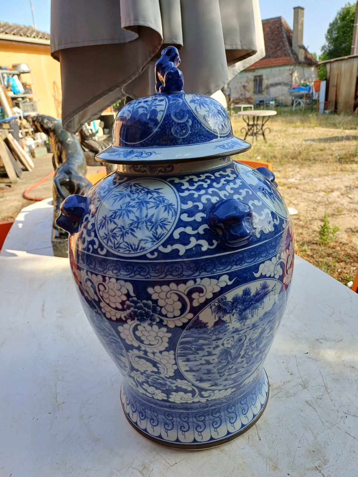 China Earthenware Pot photo vinterior