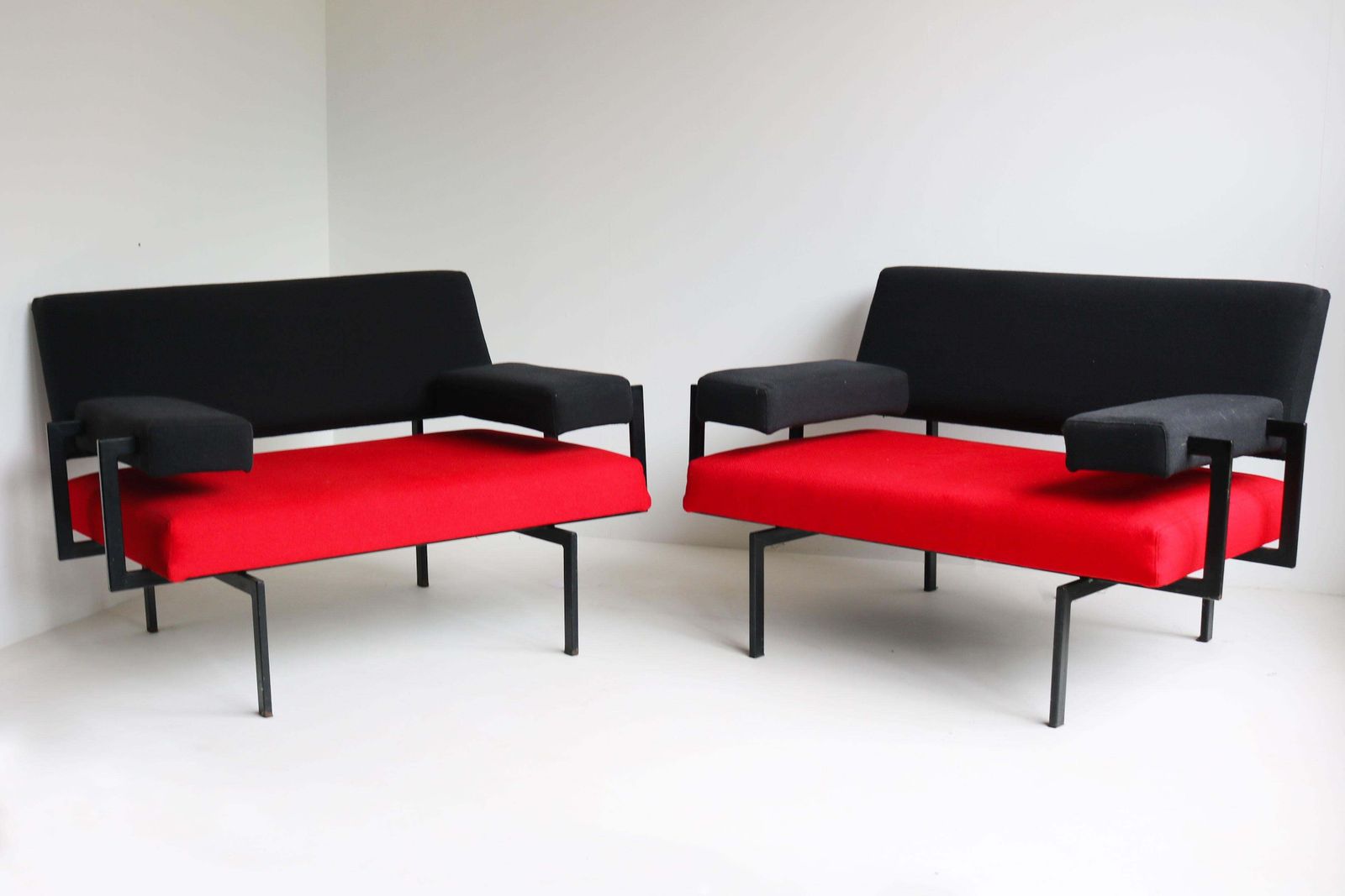 photo buy Paar U+N Serie Lounge Chairs Van Cees Braakman Voor Pastoe – Japanse Serie
