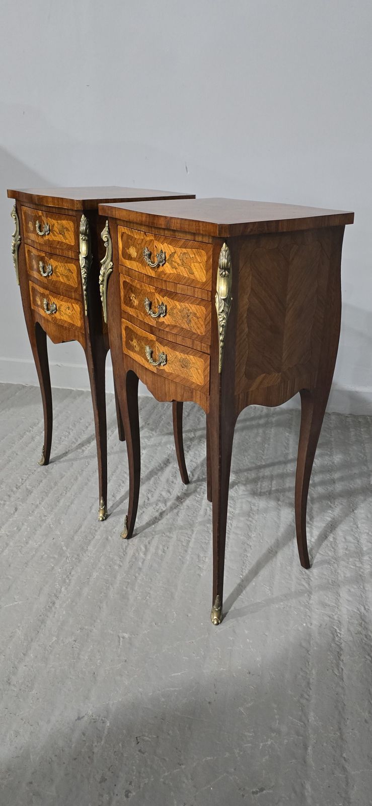 photo furniture Top Quality Pair French Bedside Lamp Chests