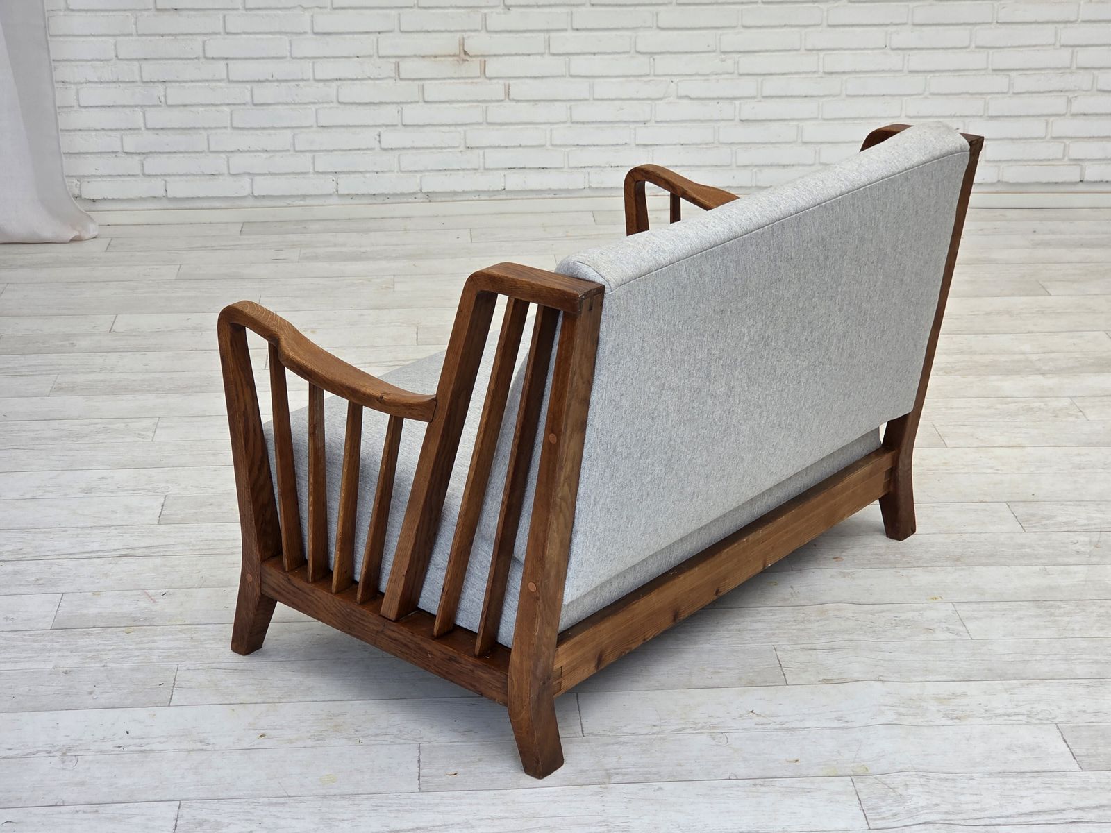 photo vinterior 1950s, Scandinavian 2 Seater Sofa, Reupholstered, Furniture Wool, Oak.