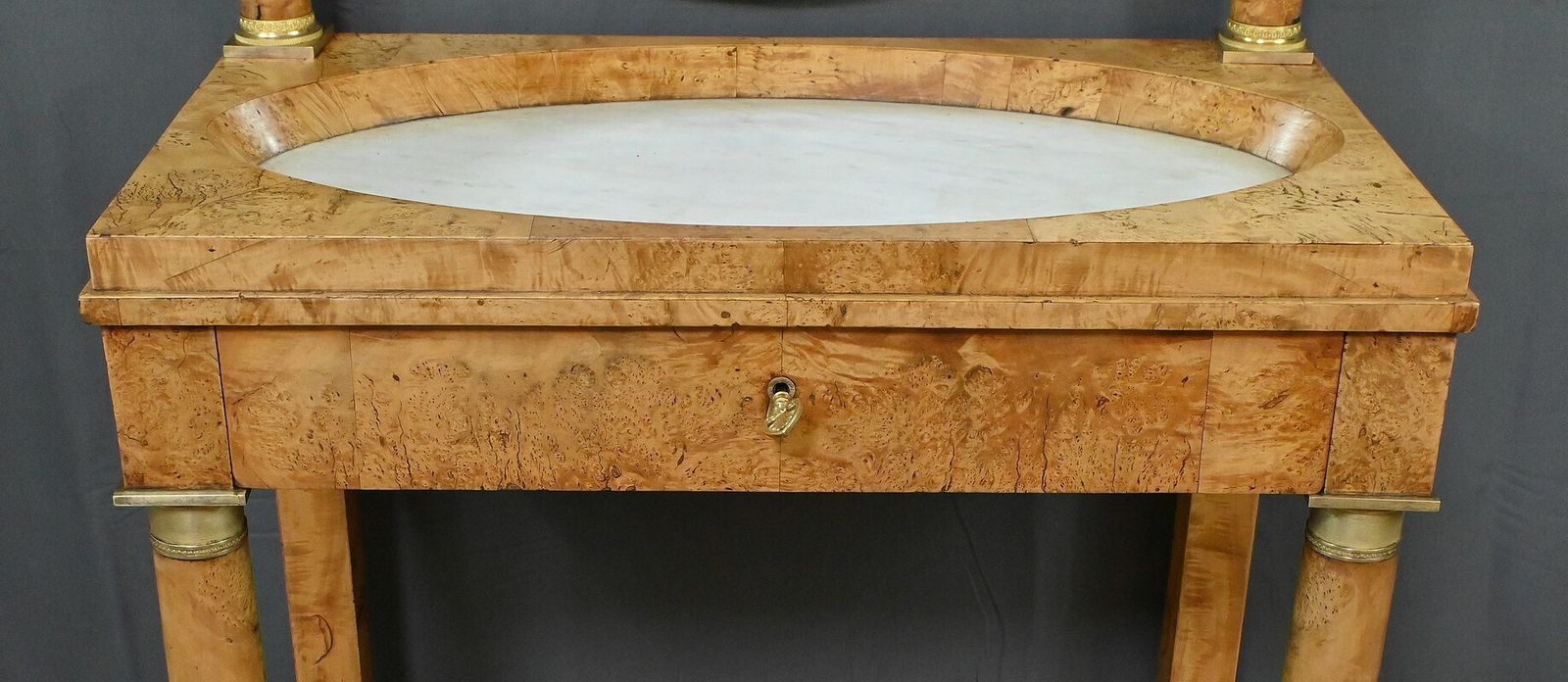 Dressing Table In Elm Burl Veneer, Empire Period – Early 19th Century photo vintage