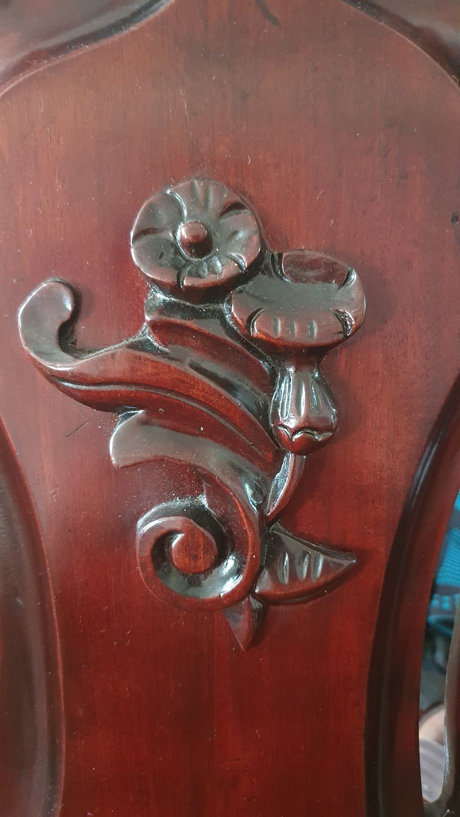 Antique Mahogany Carved Hall Chair photo vinterior