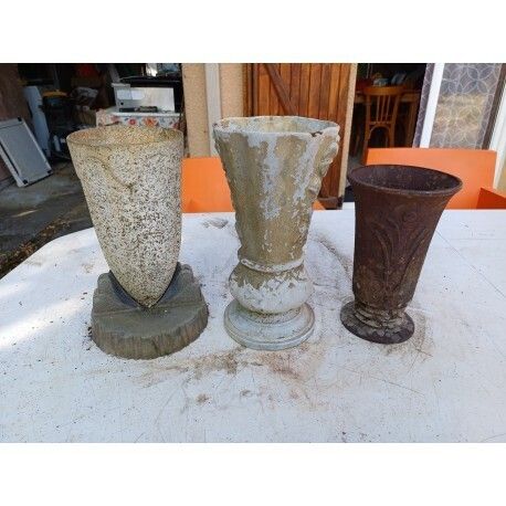 Lot De 3 Vases En Fonte 1900 De Charleville   Mézières