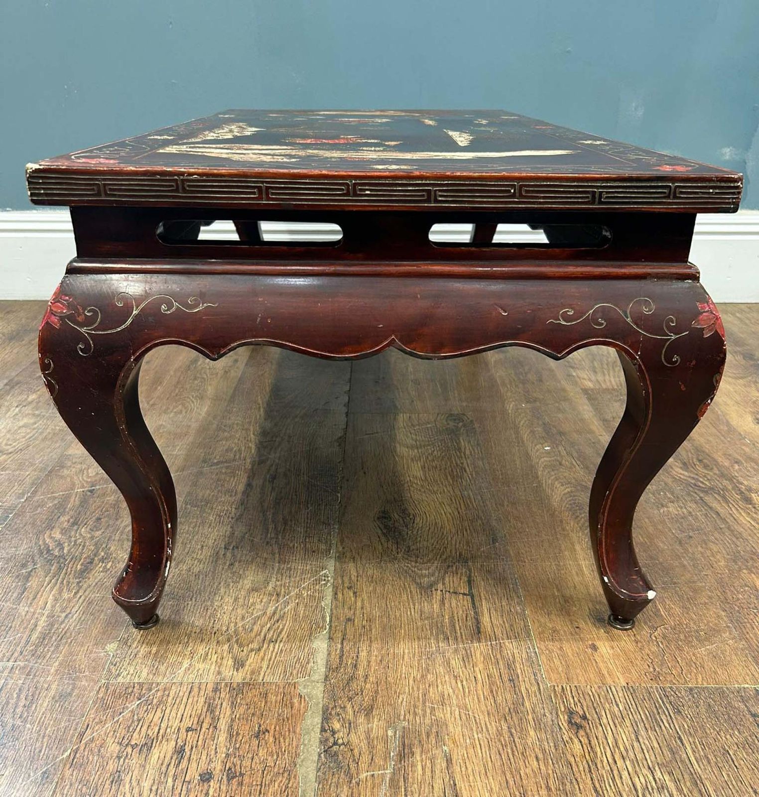 Chinese Lacquered Coffee Table Chinoiserie photo vintage