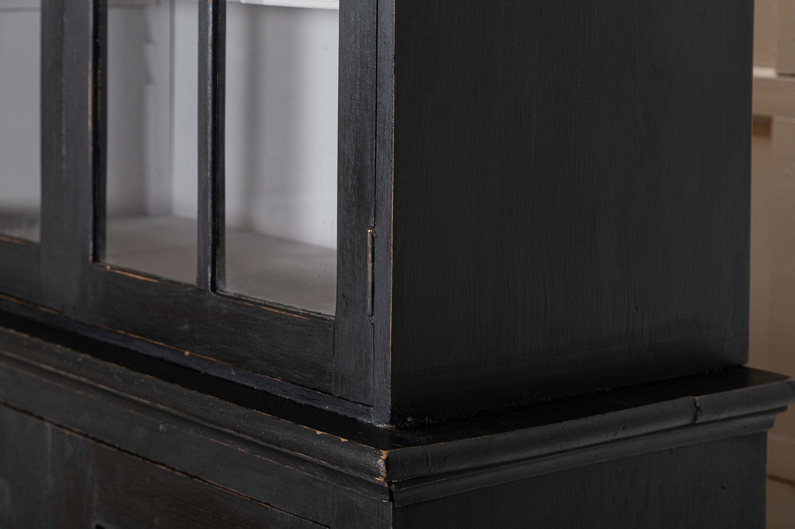 photo furniture Large 19thc English Ebonised Oak Glazed Cabinet